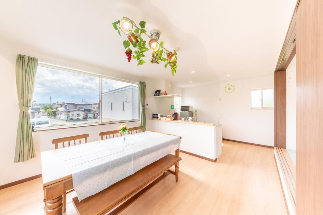 פוג'יקאוואגוצ'יקו Private House Clover מראה חיצוני תמונה